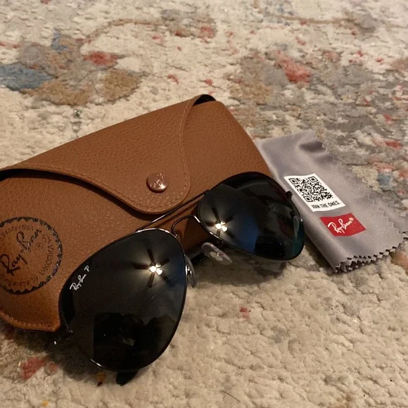 Authentic Aviator Raybans - Picture 2 of 5